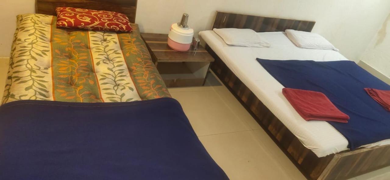 Hotel Hilltone Veg Non Veg Matheran Exterior foto