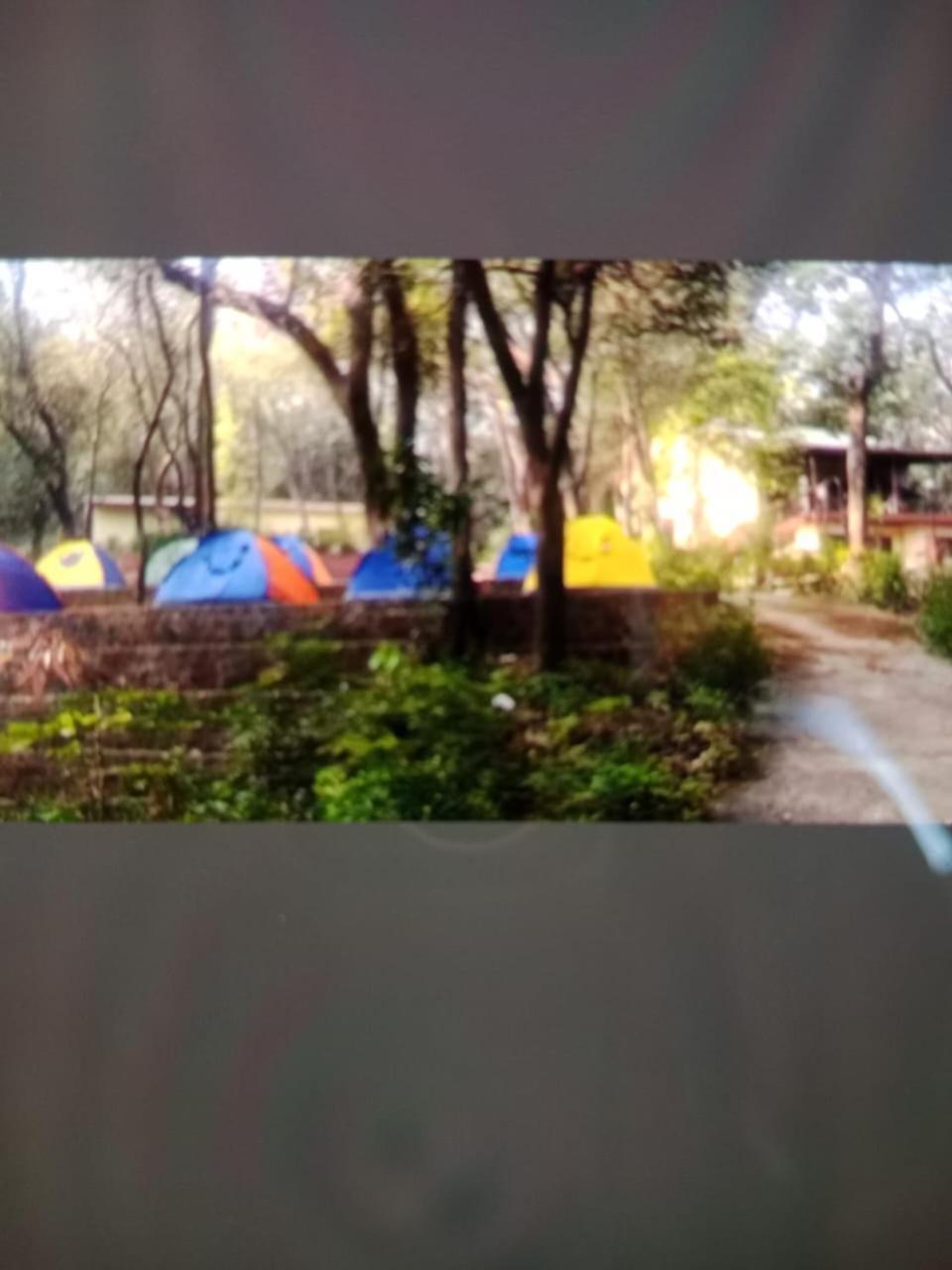 Hotel Hilltone Veg Non Veg Matheran Exterior foto